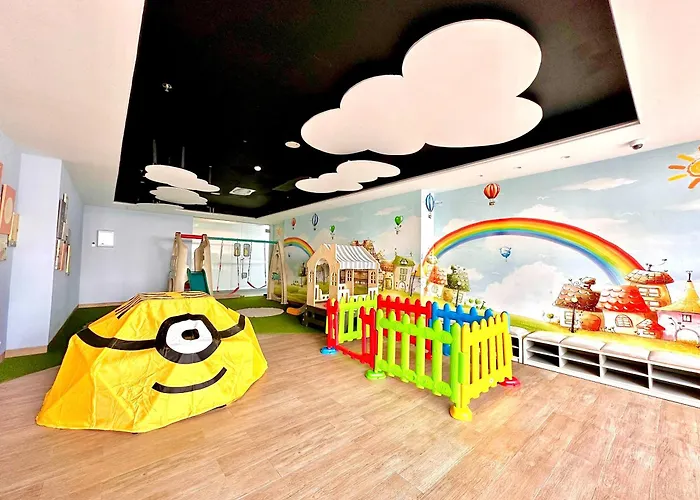 Benson Tower Surabaya Apartment 2Br By Le Ciel Hospitality